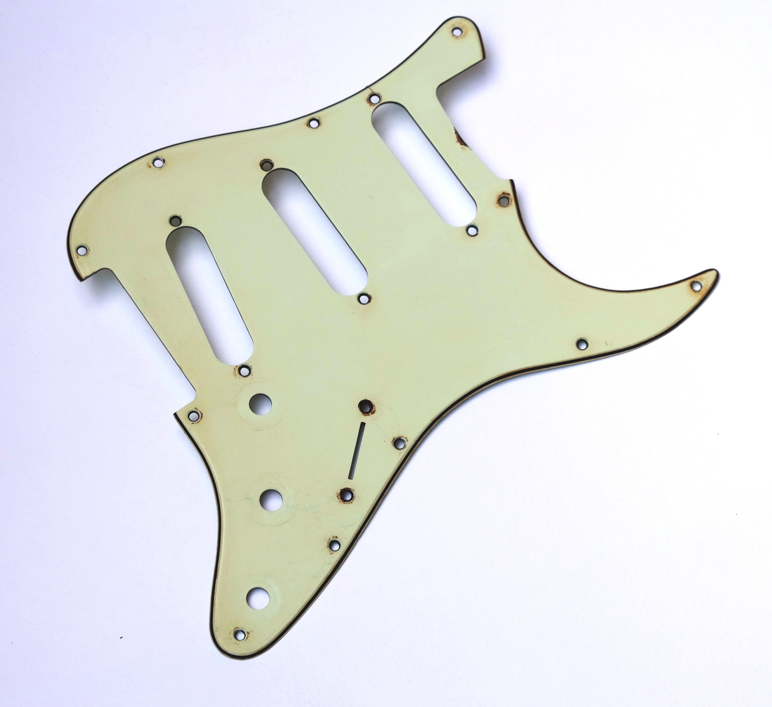 Guitarslinger Products Aged Pickguard 62 SC Mint Green fits to Strat