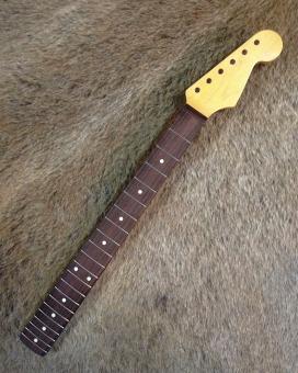 Vintage Fender® Lic. 1962 - 69 Strat® Hals 