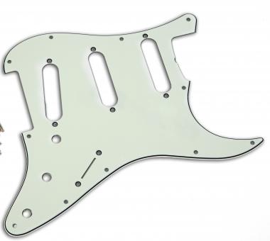 USA SC 62 AGED WHITE 3PLY to fit Strat® 